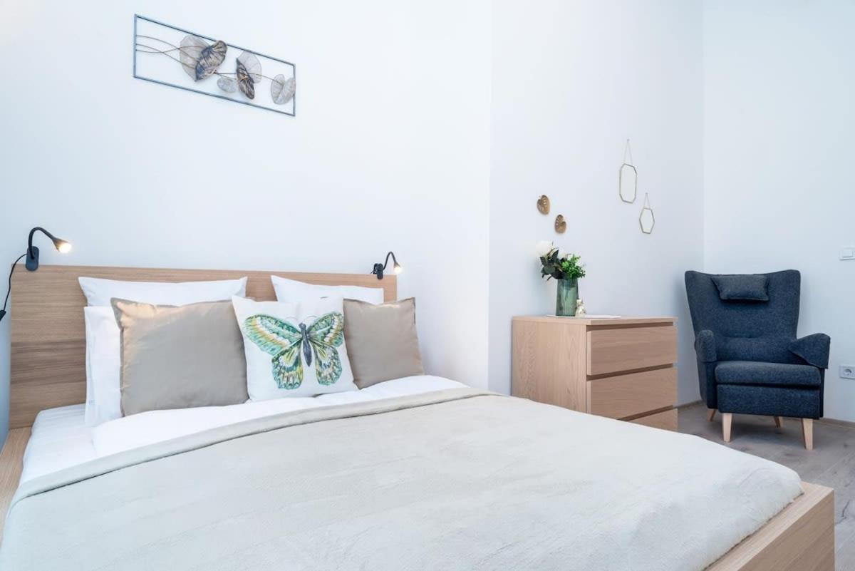 New Stylish And Super Apartment Budapest