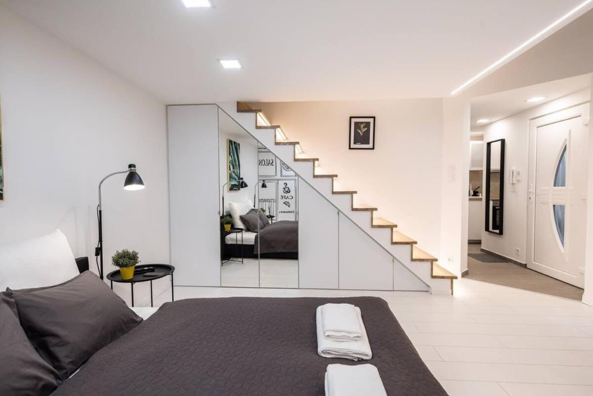 Renovated Design Close To The Danube * Budapest