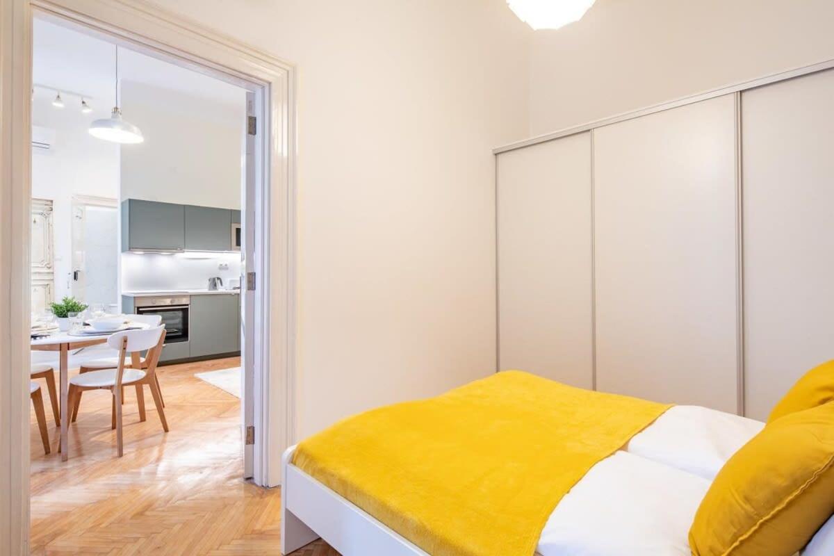 Quiet Comfort - Buda Apartament *