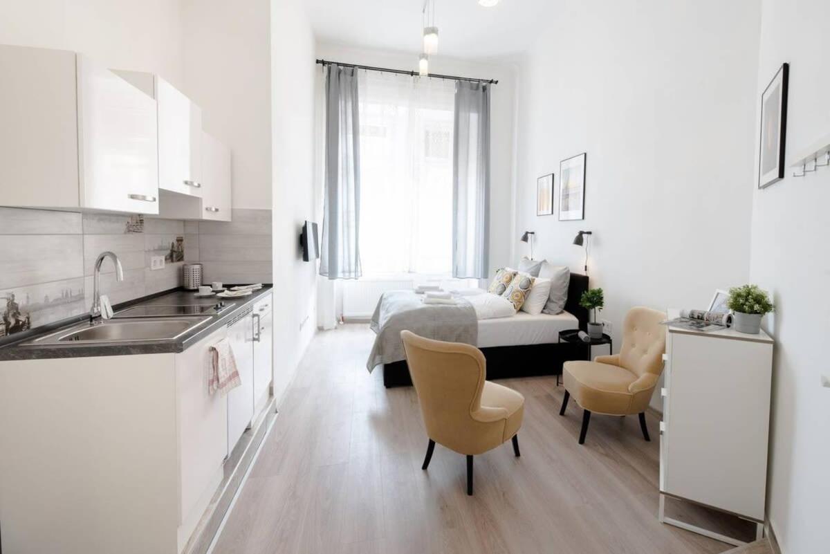 New A C With View Of The Synagogue Apartamento *