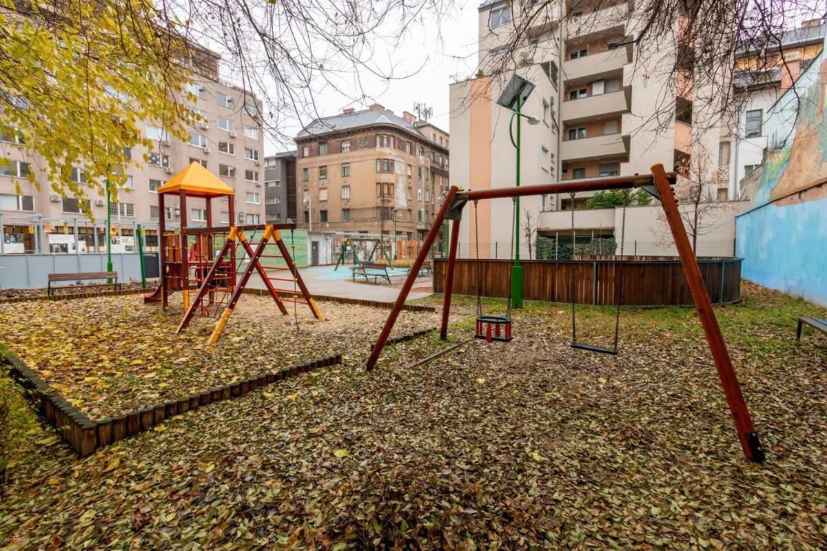 Cute With Ac Budapest