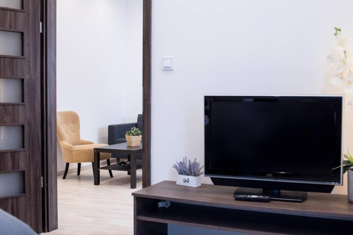 Very Modern And Cozy Ac