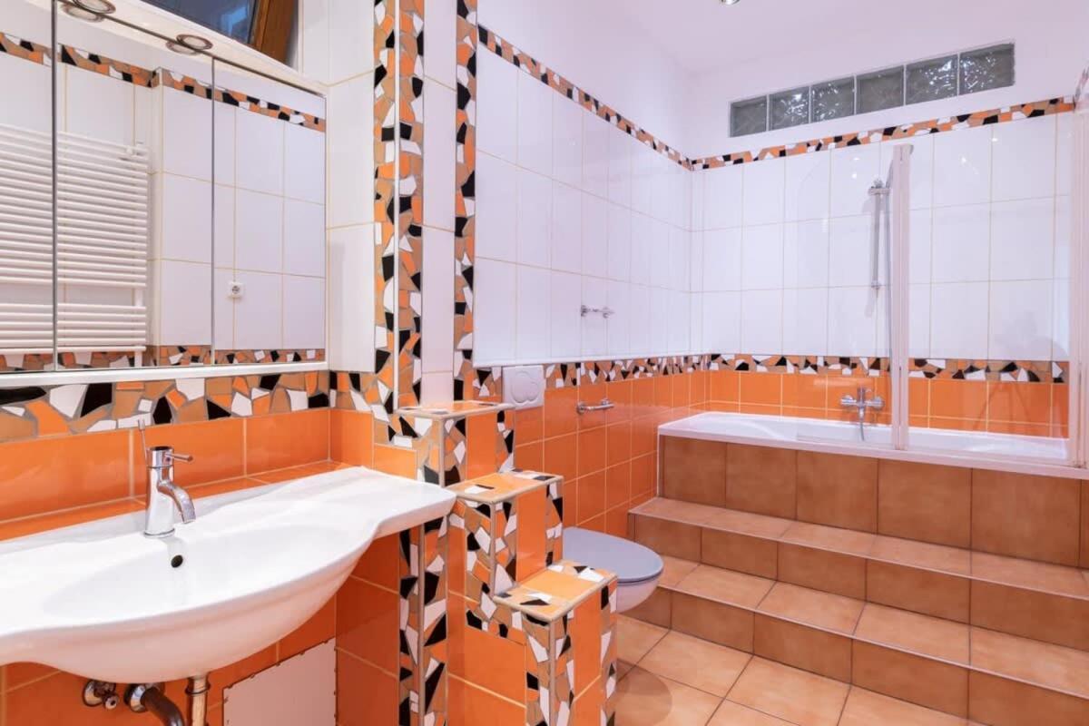 Apartamento Spacious And Comfy Very Budapest