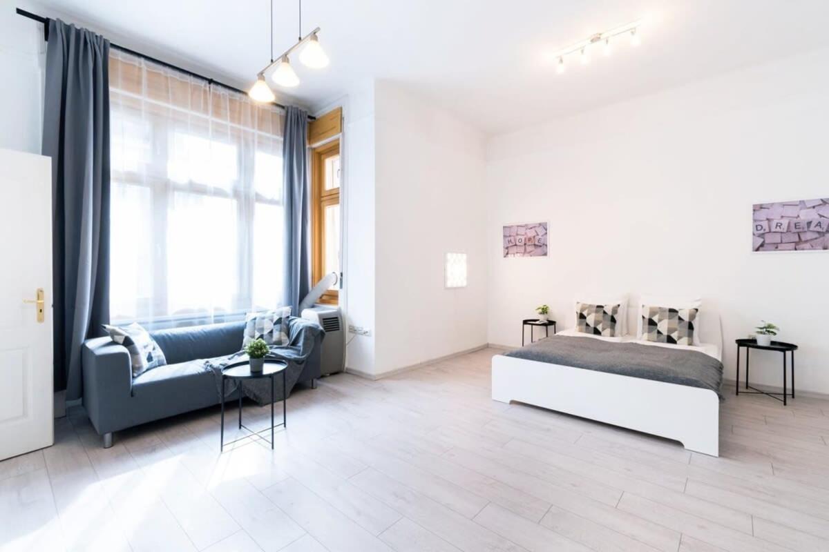 Apartamento Spacious And Comfy Very Budapest