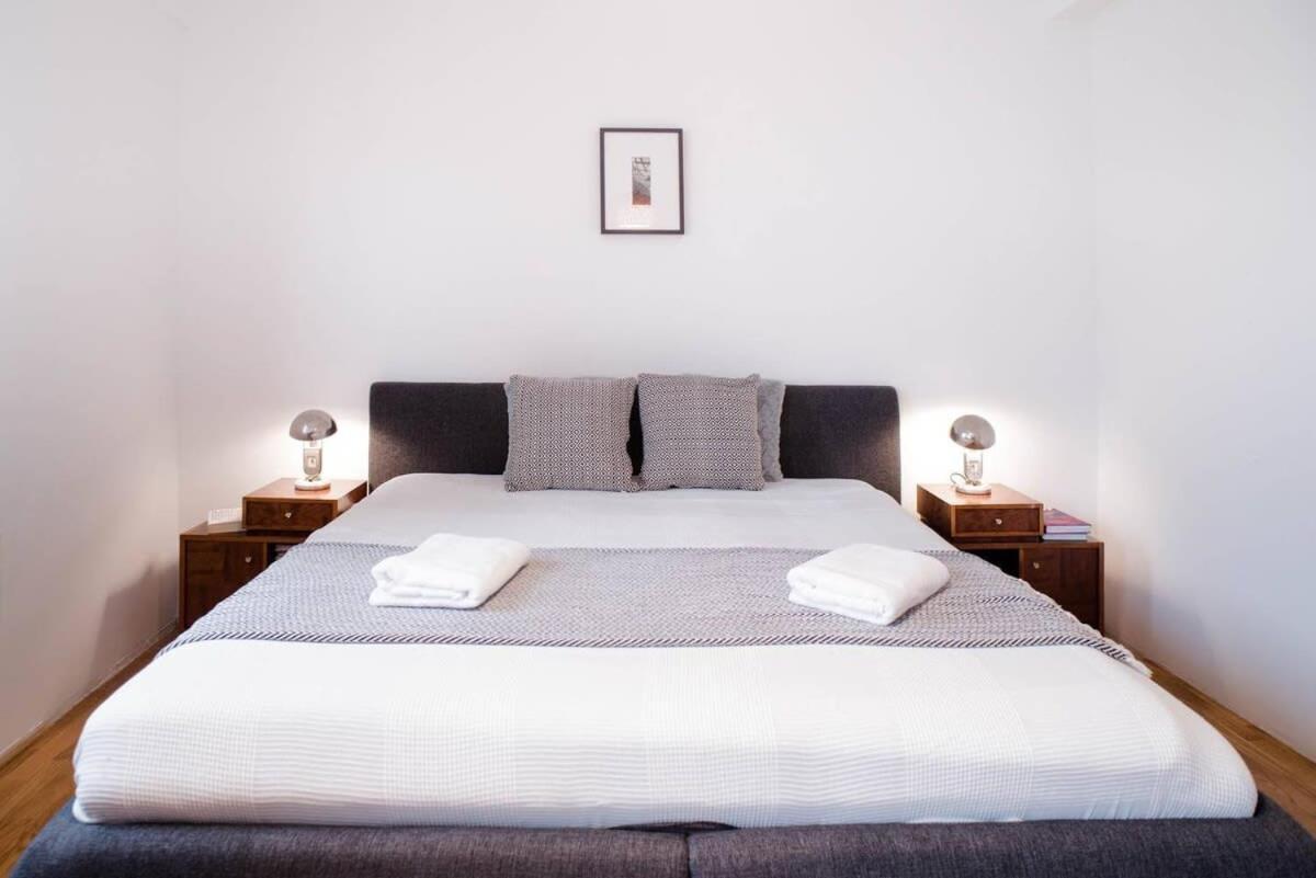 Stylish And Comfy For 6 Guests