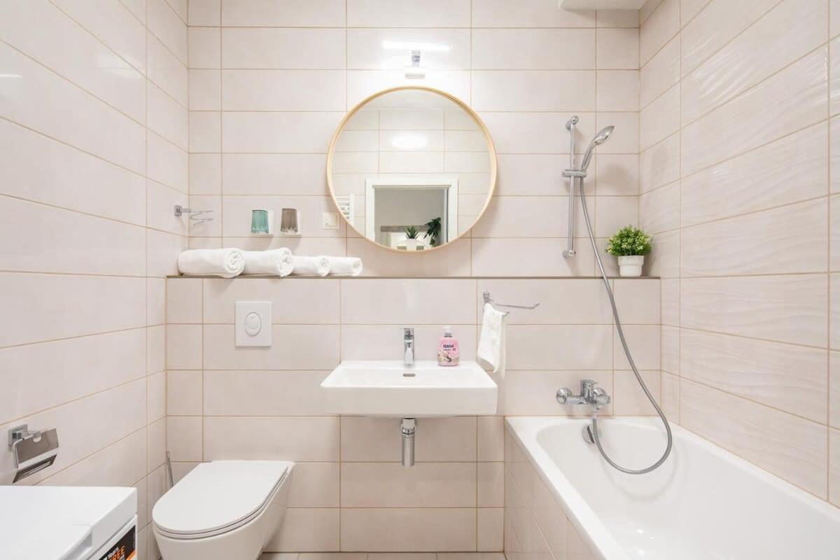 Modern Comfy Next To The River Budapest