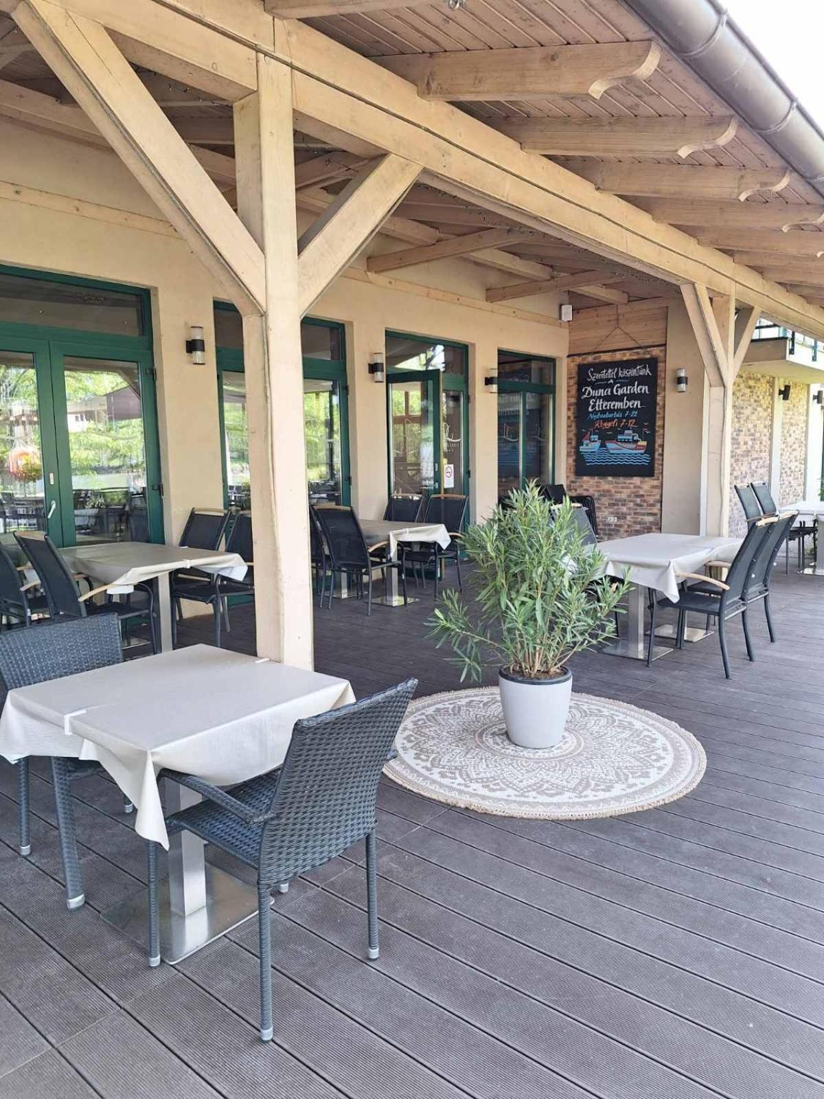 Hotel Duna Garden Boedapest