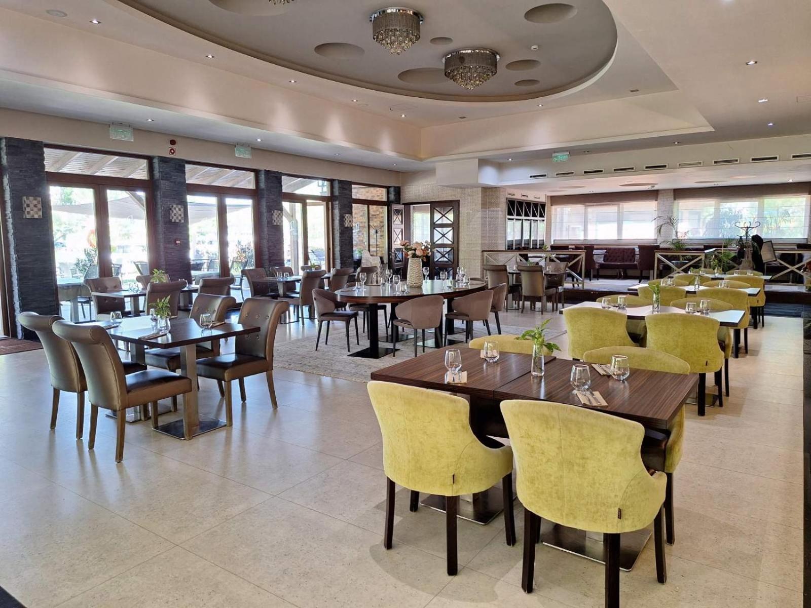 Hotel Duna Garden 4*