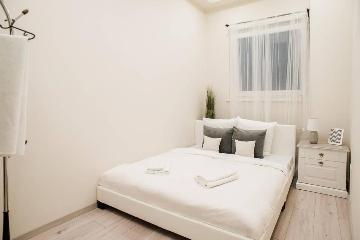 New Luxury In The Center With A/c Apartment Budapest