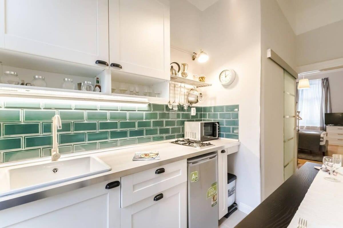 Apartment Perfectly Located, Renewed And Cozy Budapest