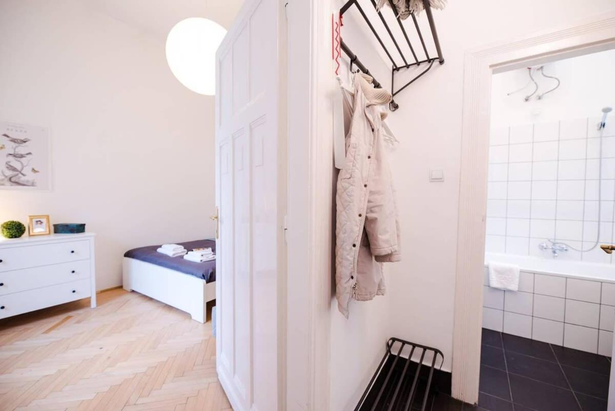 Ultra Central - Ac - Comfy Apartment