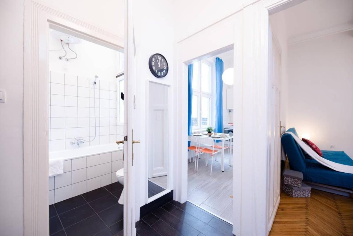 Ultra Central - Ac - Comfy Apartment