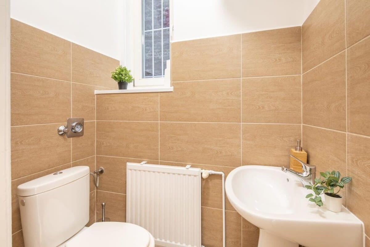 Full Comfort, 4 Bedrooms In The Heart Of The Apartmán