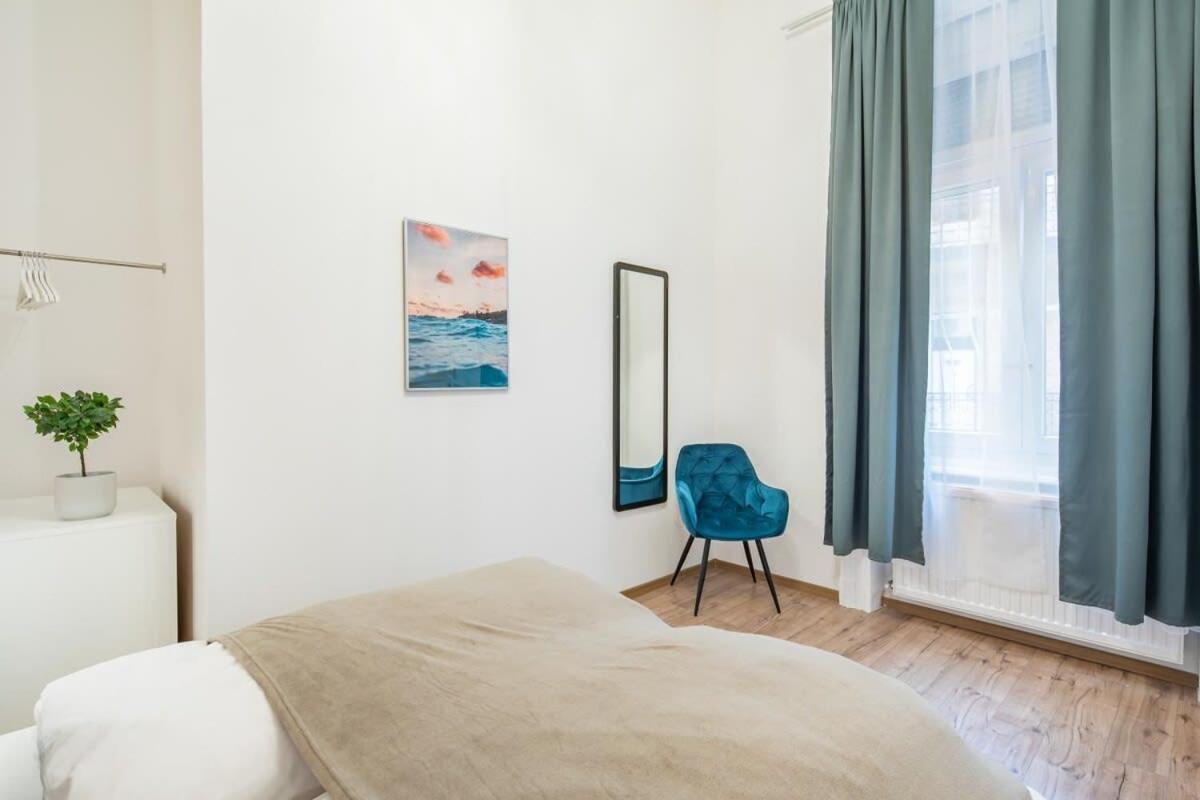 Apartmán Full Comfort, 4 Bedrooms In The Heart Of The