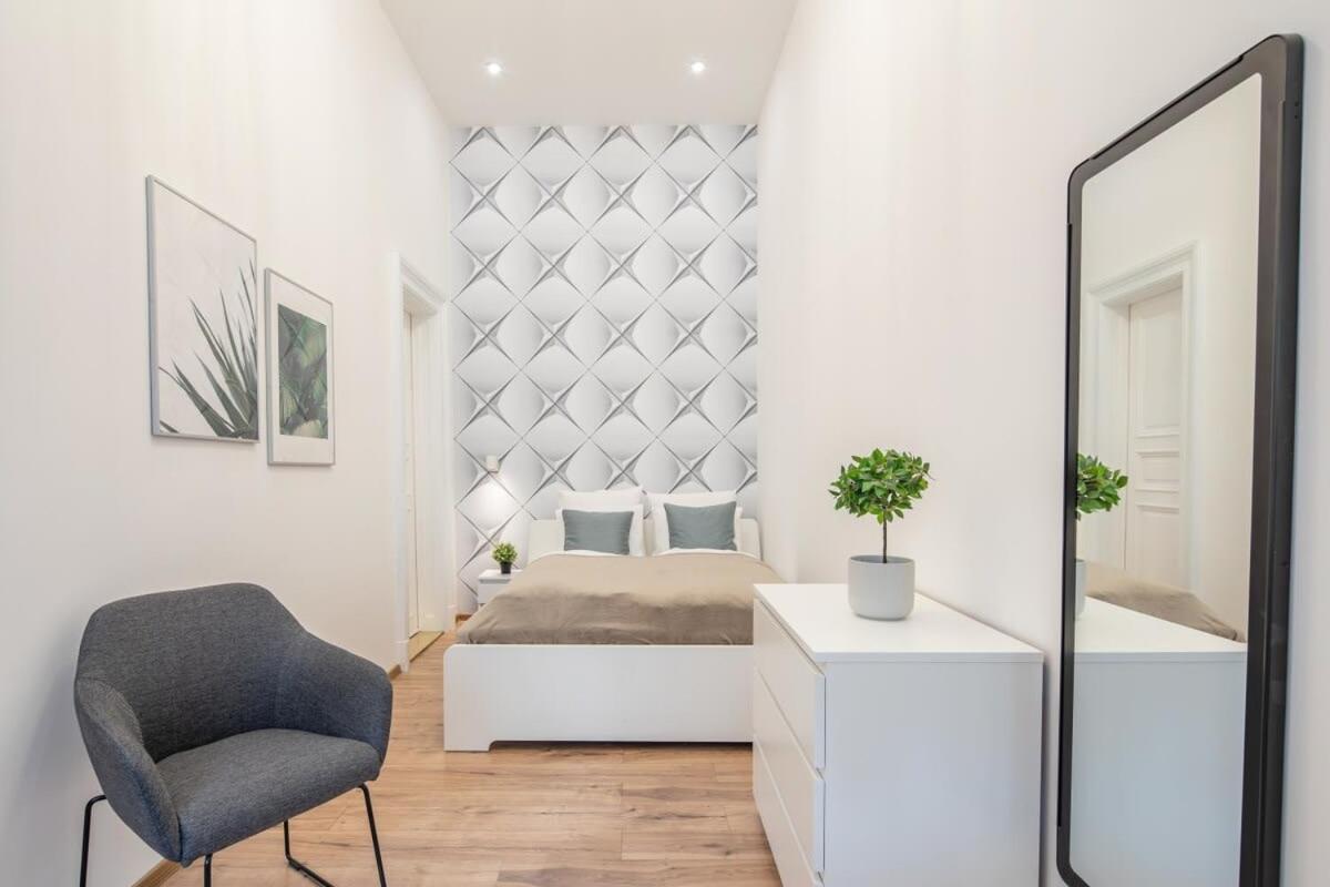 Full Comfort, 4 Bedrooms In The Heart Of The Appartement