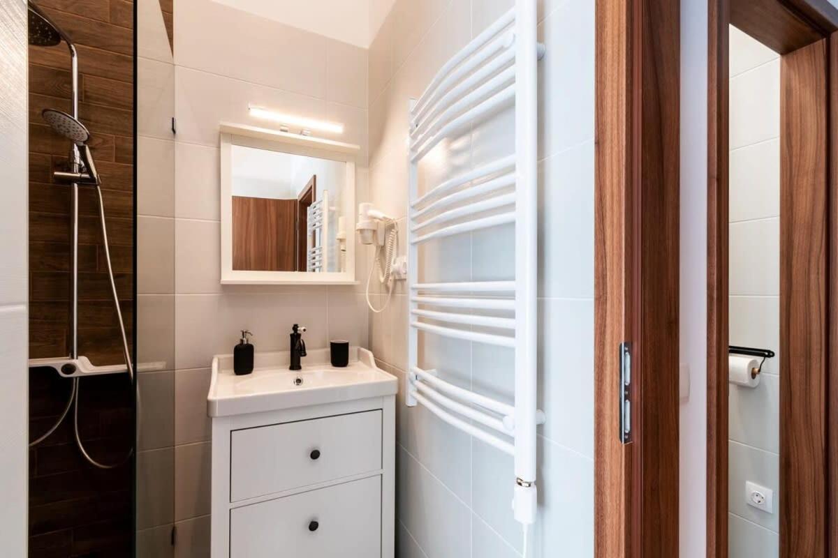 Comfy New At Castle * Budapest