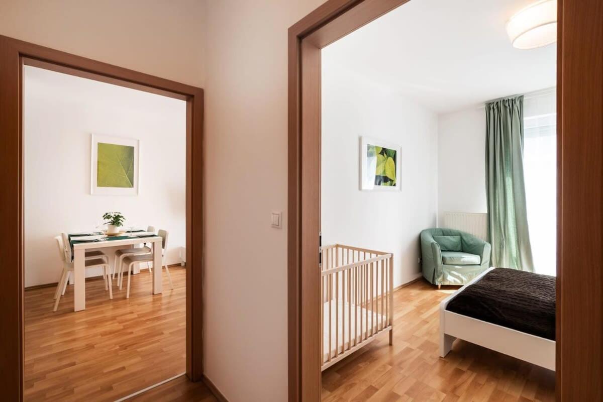 Pleasant & Comfy In Super Location