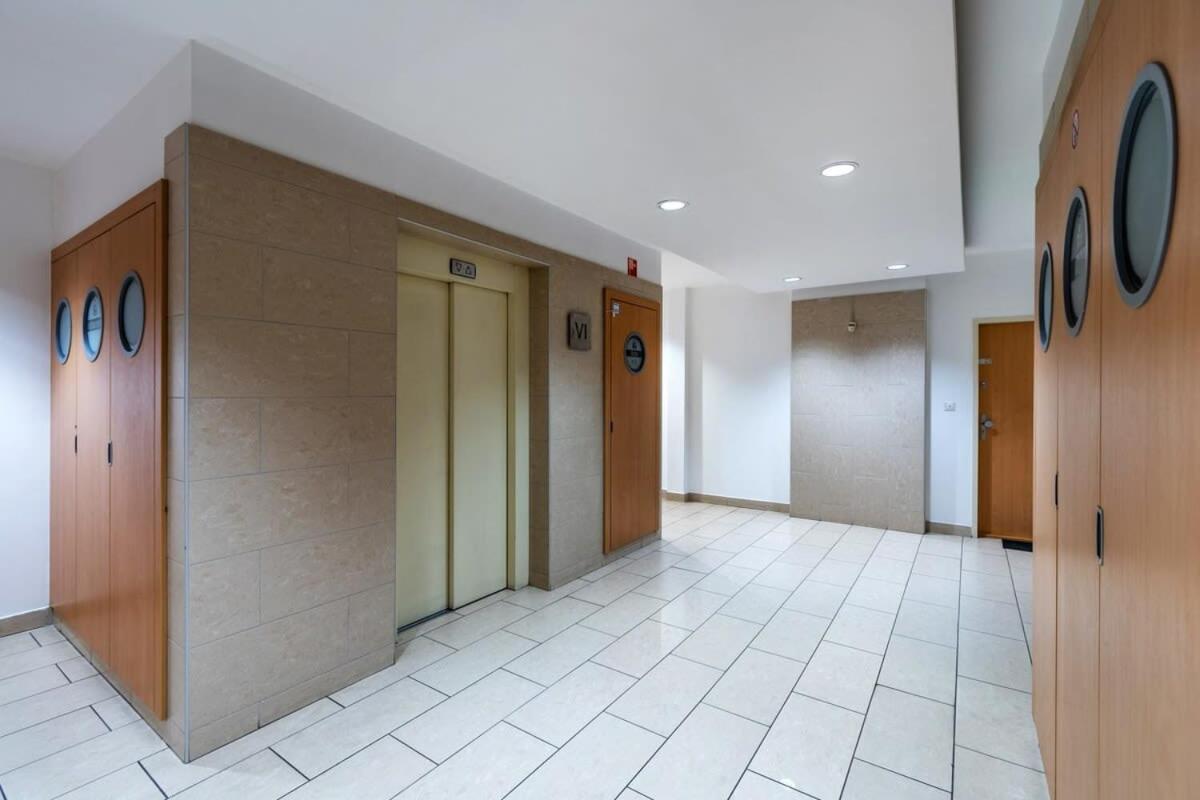 Apartamento Pleasant & Comfy In Super Location *