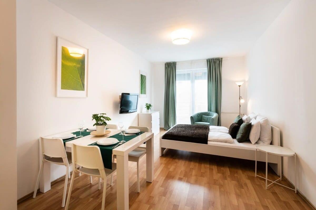Pleasant & Comfy In Super Location Lejlighed Budapest