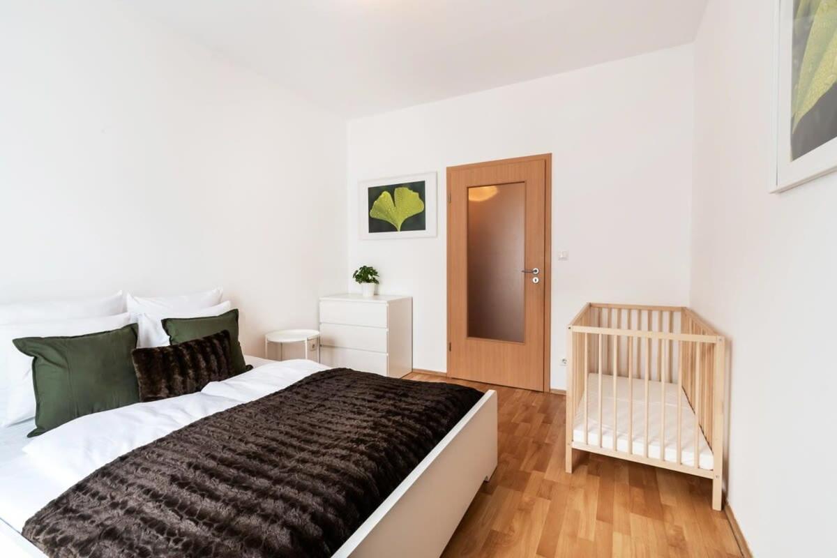 Pleasant & Comfy In Super Location Lejlighed *