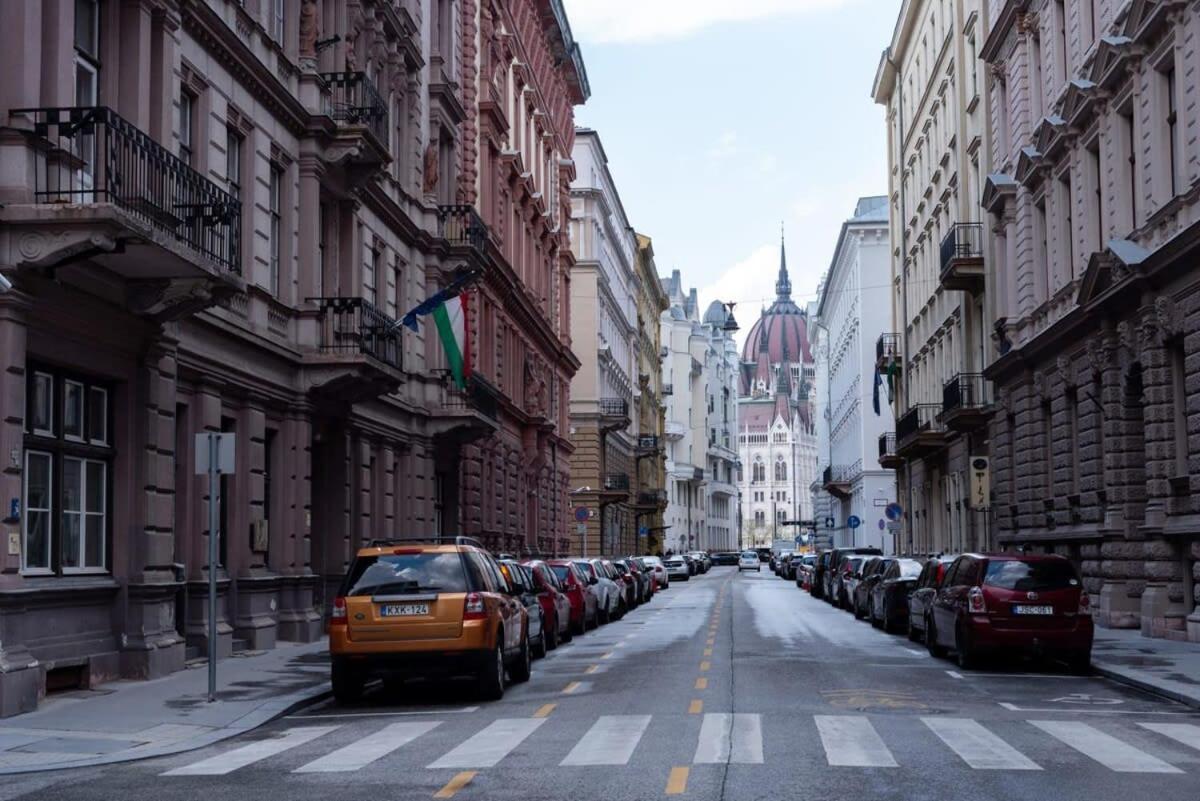 Lovely Downtown Close To The Basilica Apartmán *