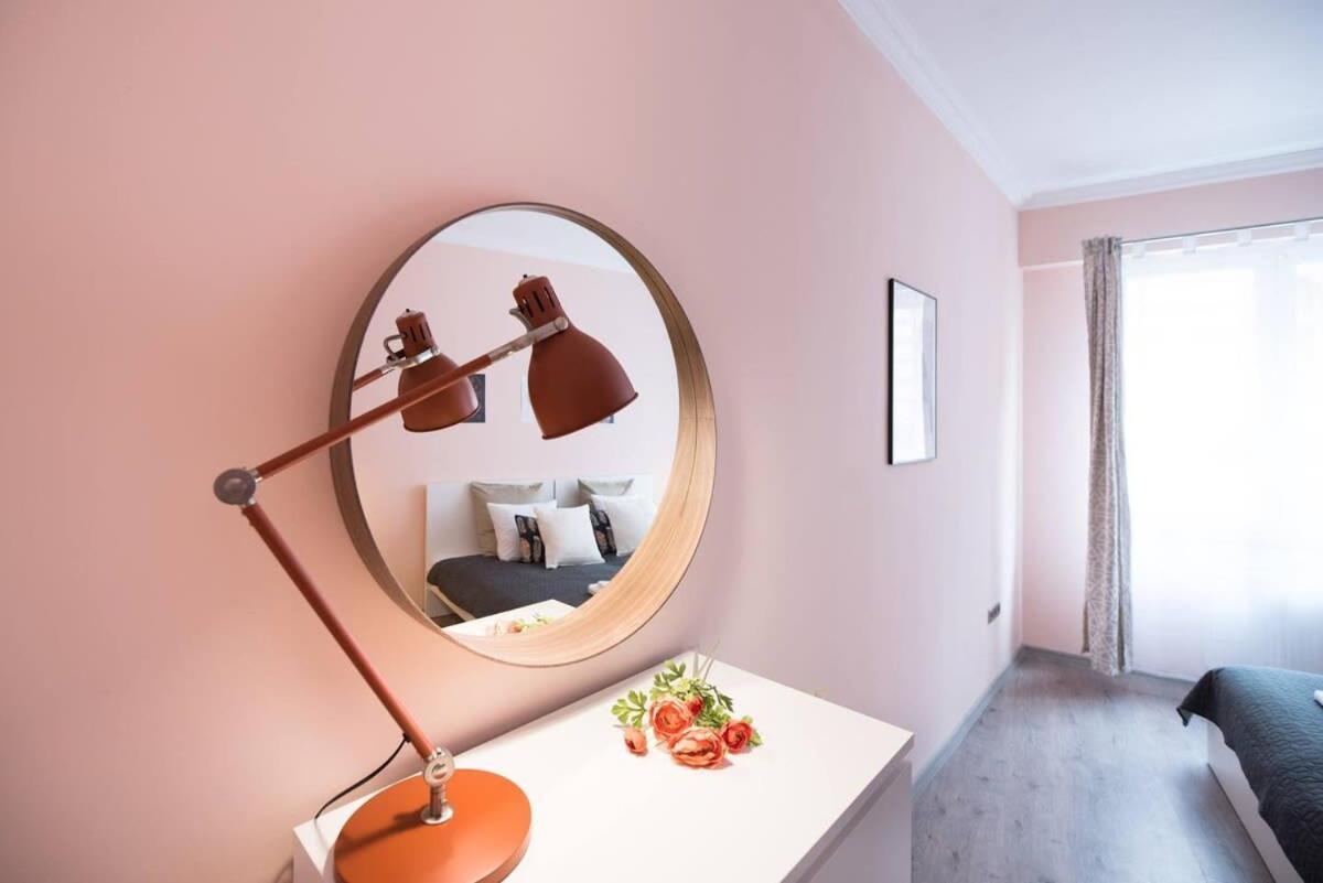 Ultra Large With Ac And Balcony * Budapest