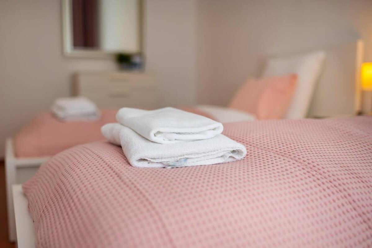 Very Convenient Large Ac Place Apartamento