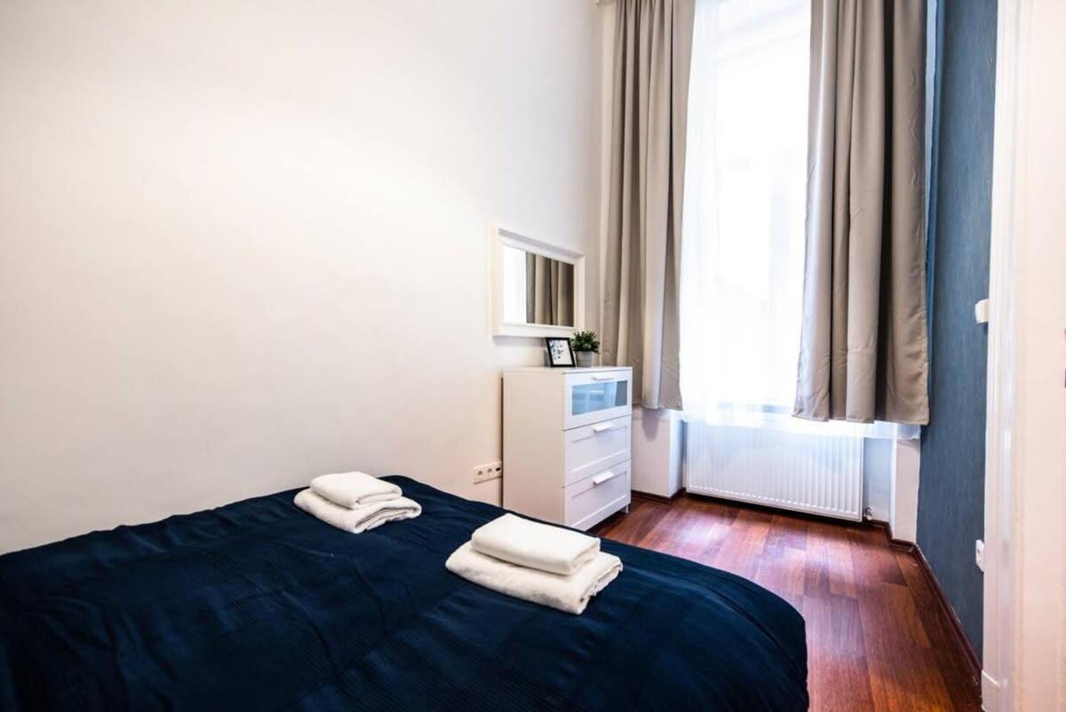 Very Convenient Large Ac Place Apartamento Budapest