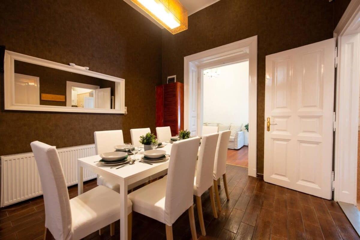 Apartamento Very Convenient Large Ac Place