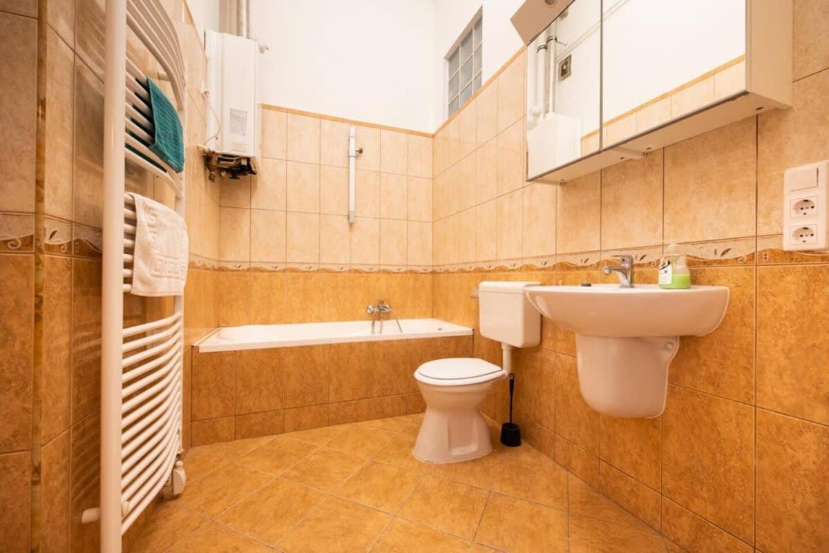 Apartamento Very Convenient Large Ac Place *