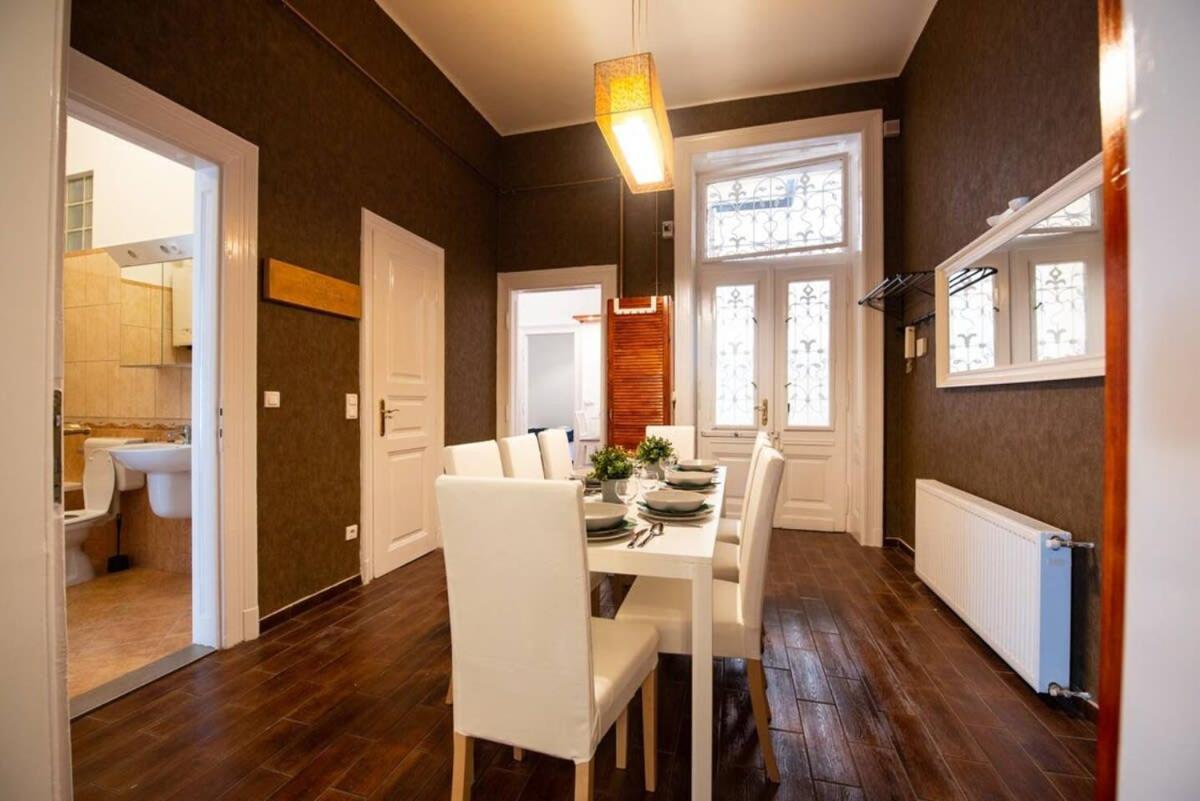 Very Convenient Large Ac Place * Budapest