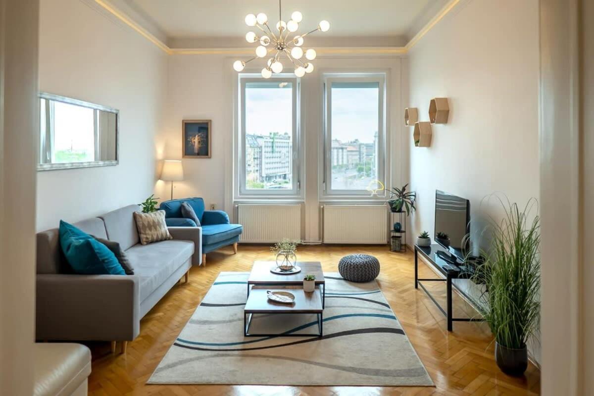 Lägenhet Chic Flat With River View