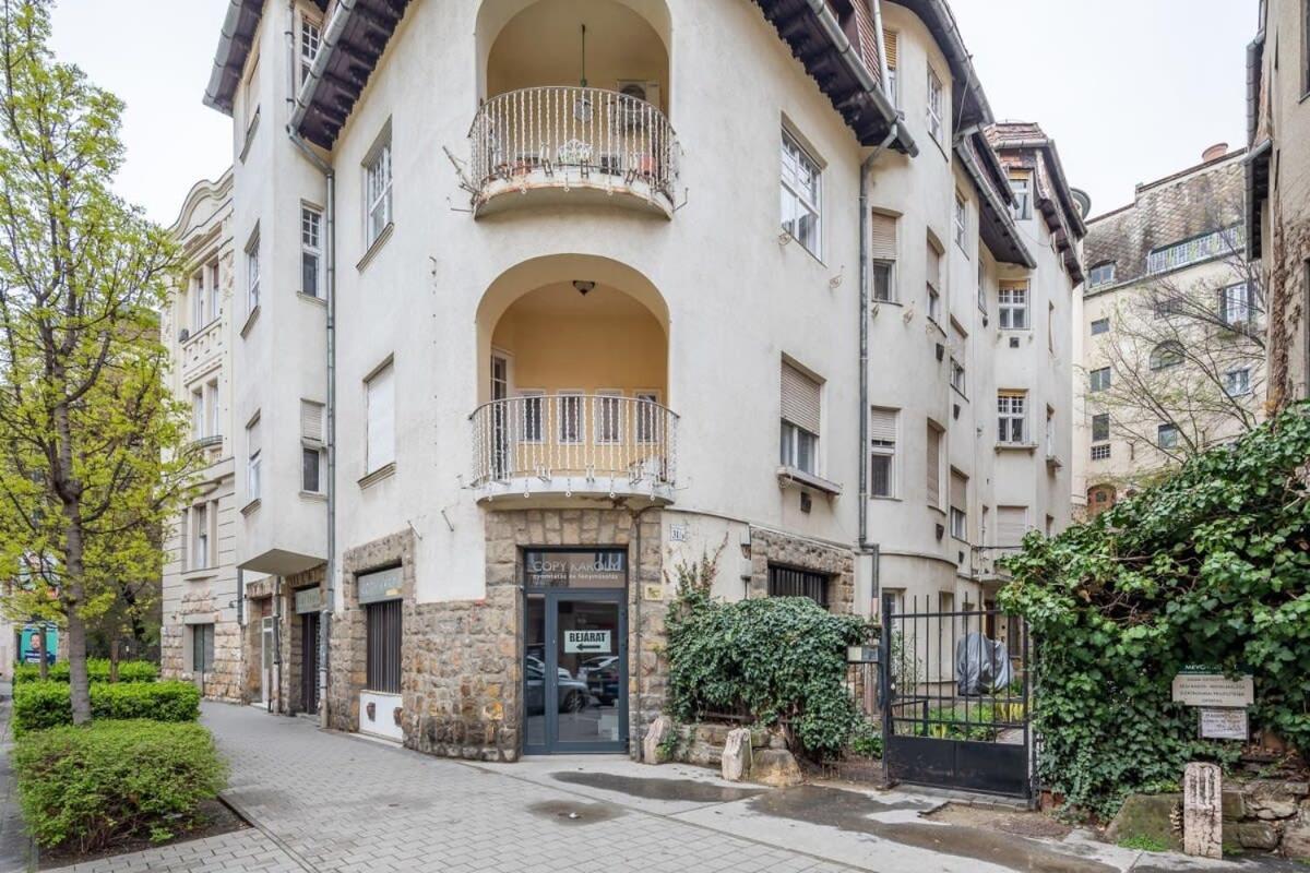 Apartman Quiet Charming Near The Center