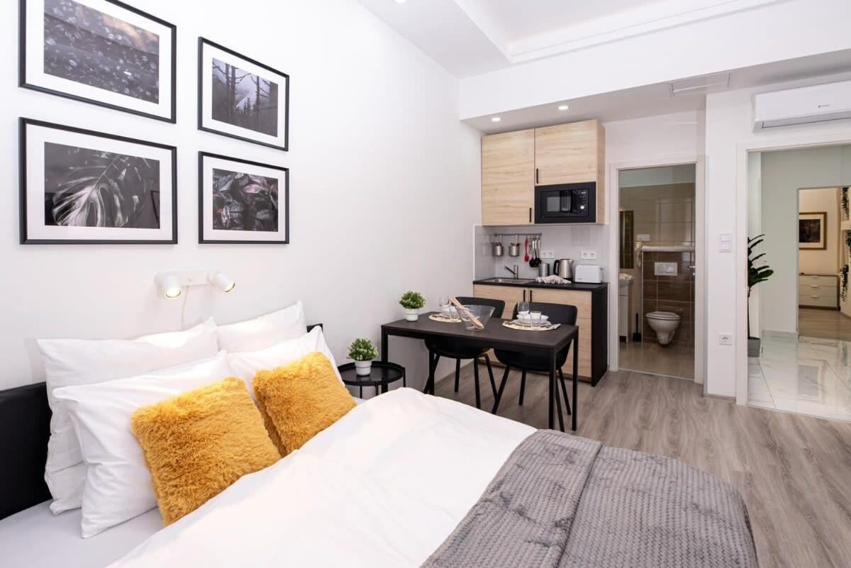 Charming At Downtown Apartmán Budapest