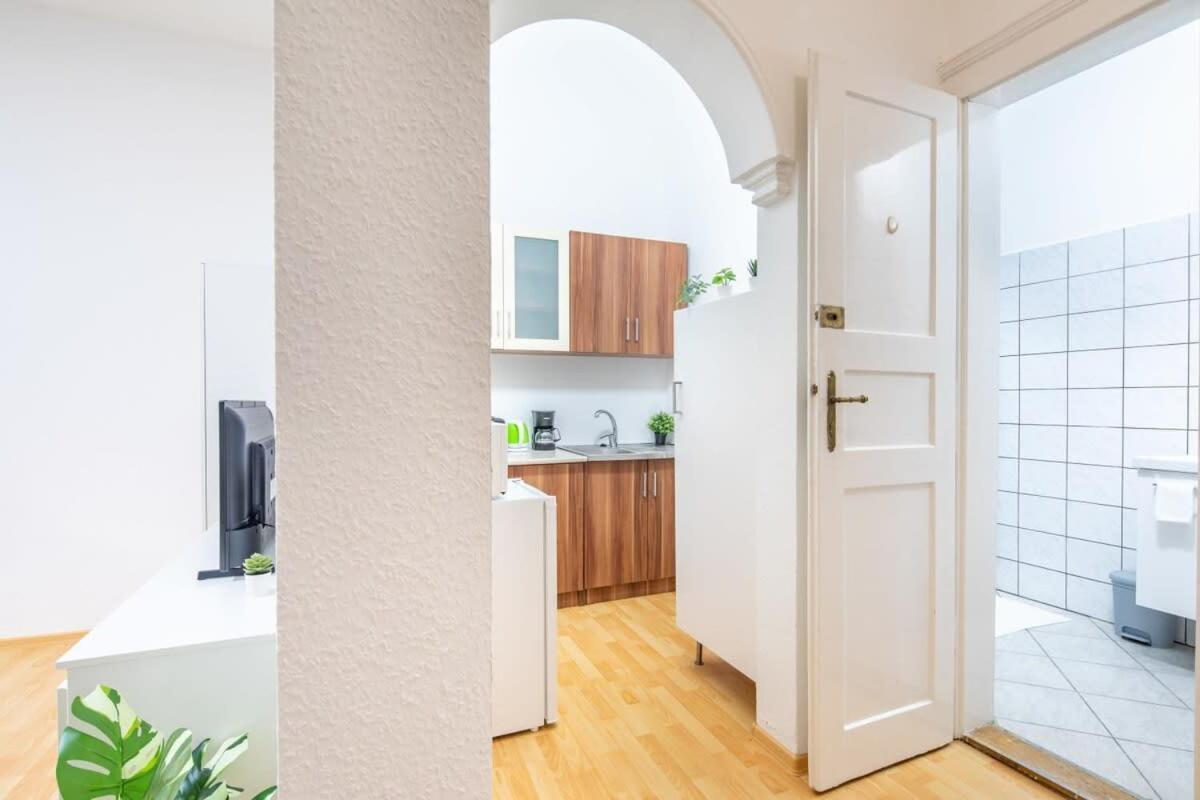 Very Convenient Flat Apartment Budapest