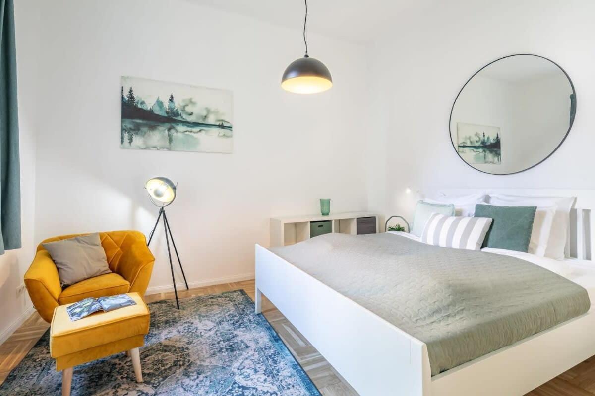 Lovely & Cozy With A C Lägenhet *