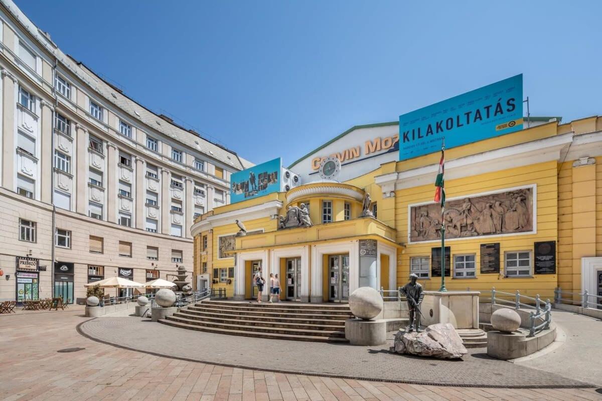 Apartament Historic Grace, Classical At Corvin