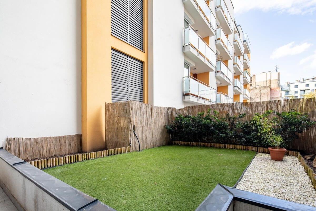 - Terrace - Modern Apartmán Budapest
