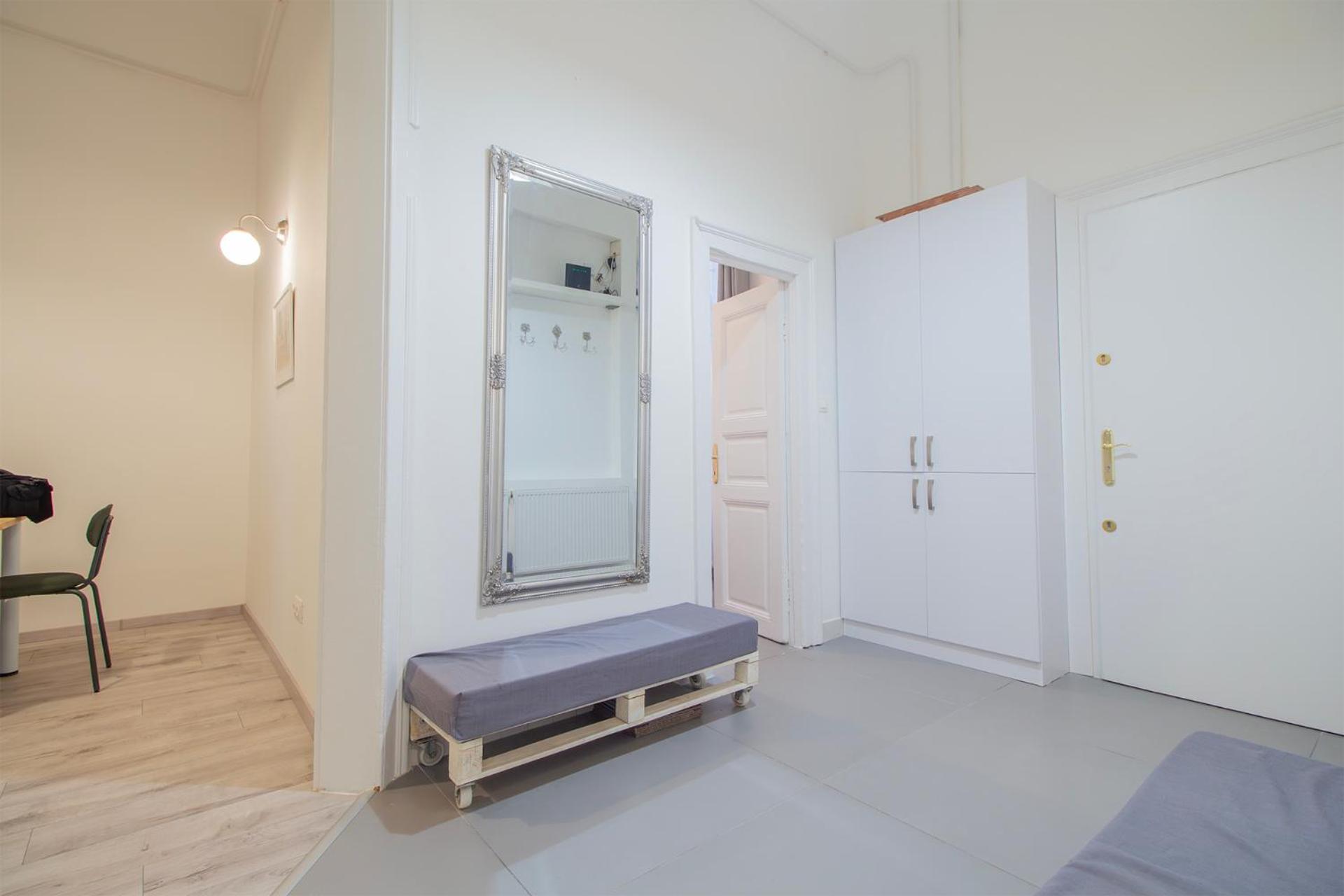 Dohany With 3bedroom 1,5bath - 9people