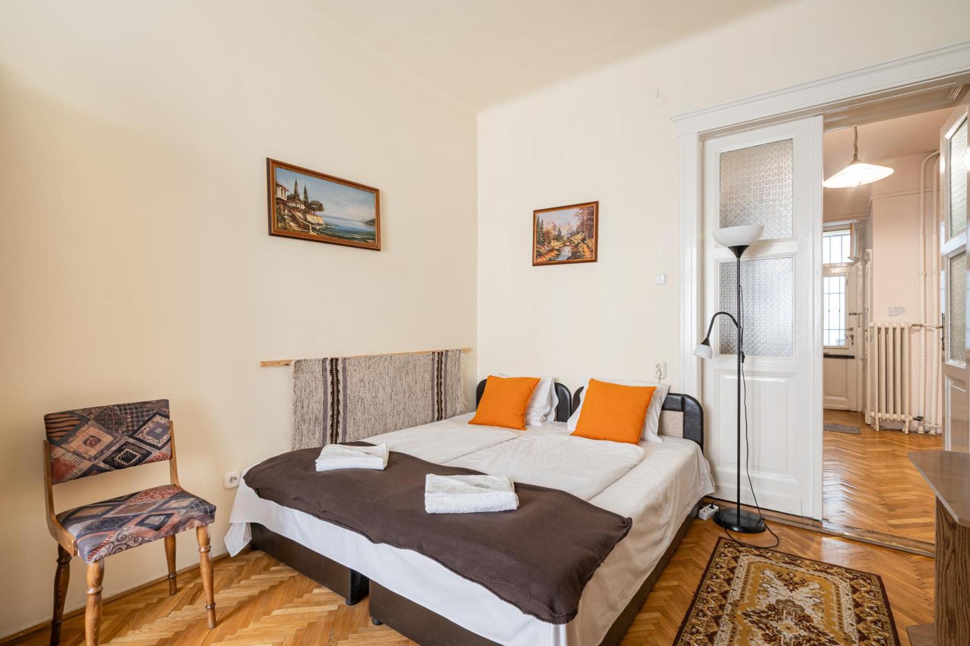 Bpr W21 Retro With Balcony Apartmán Budapest