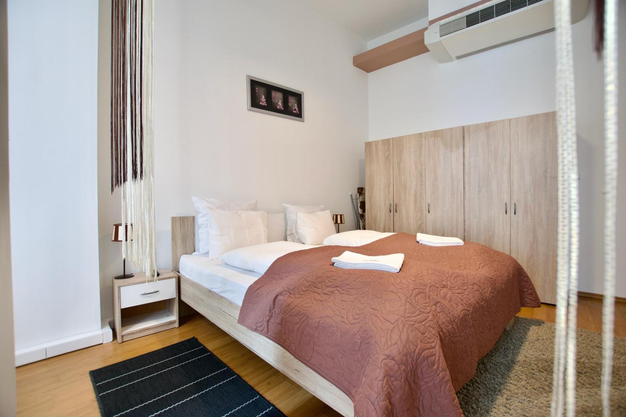 Premium By Hi5 - Vitkovics Apartment