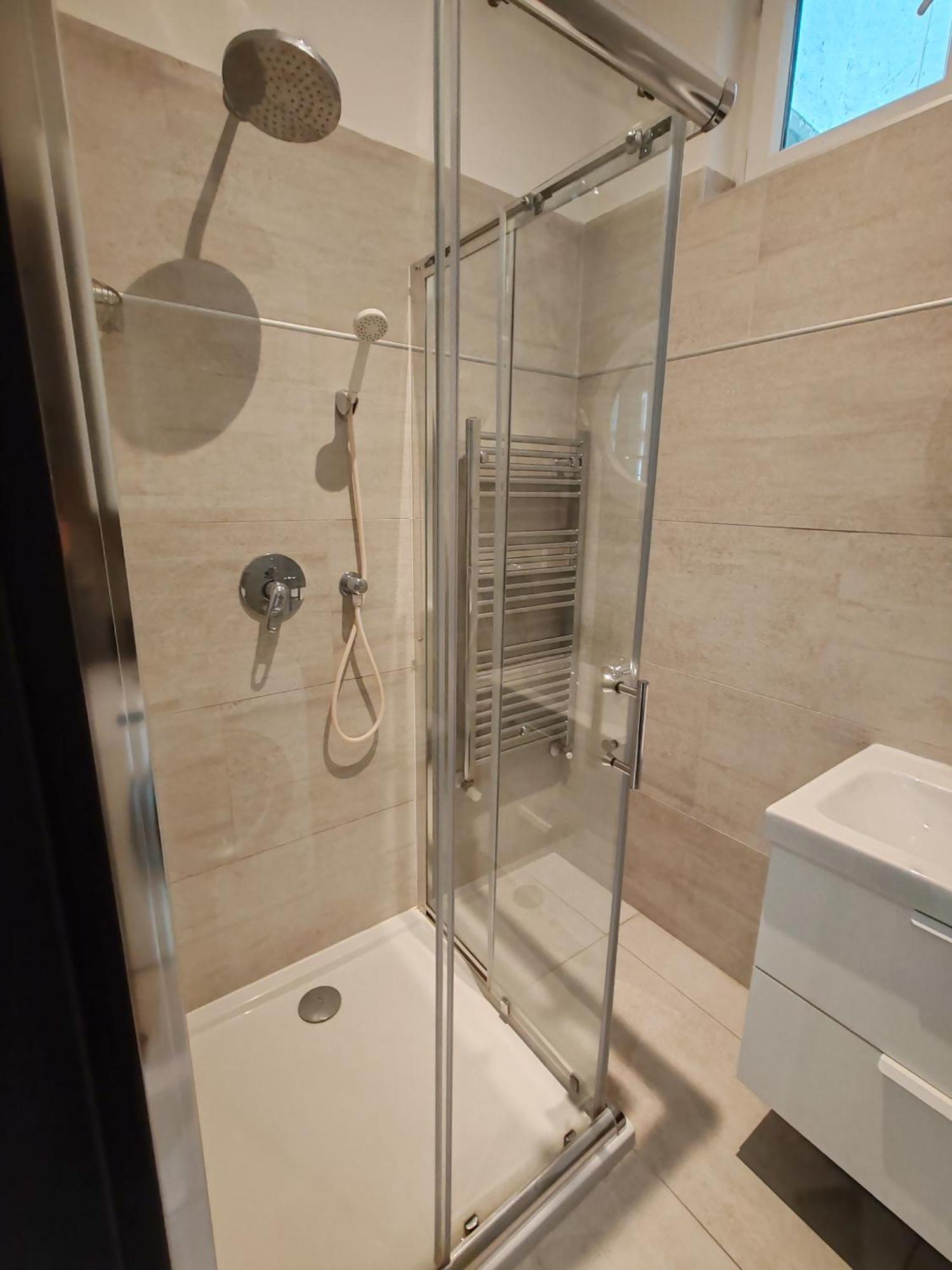 A5 - - Hostaid Apartament Budapeszt