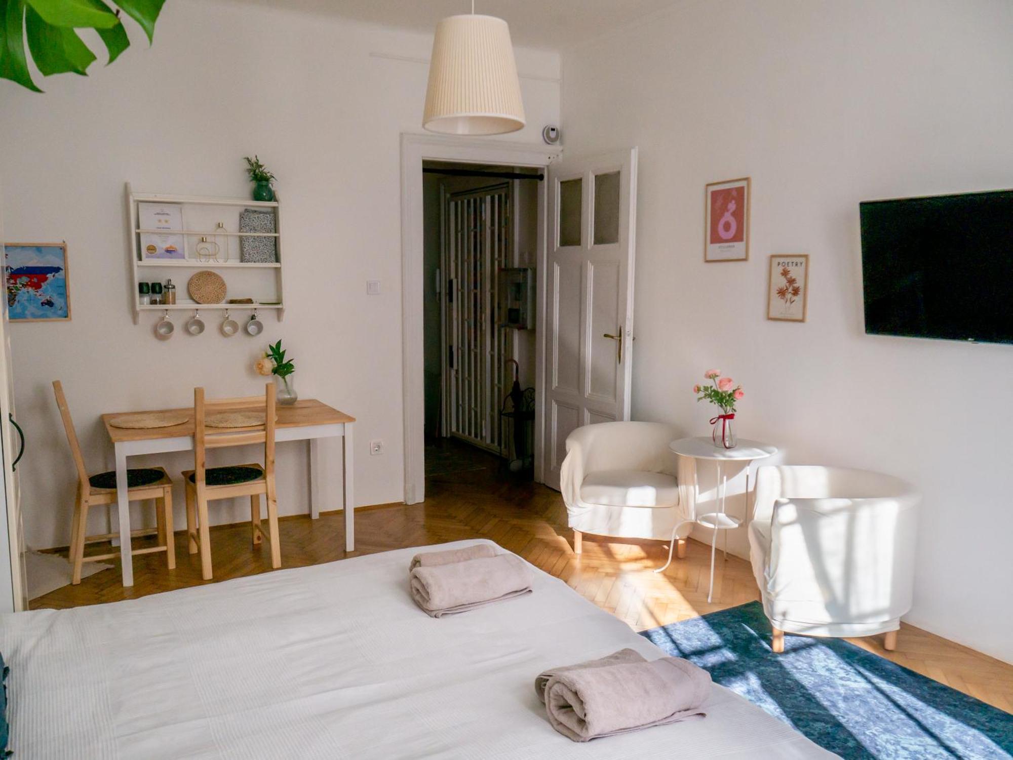 Quiet Near Buda Castle Appartement *