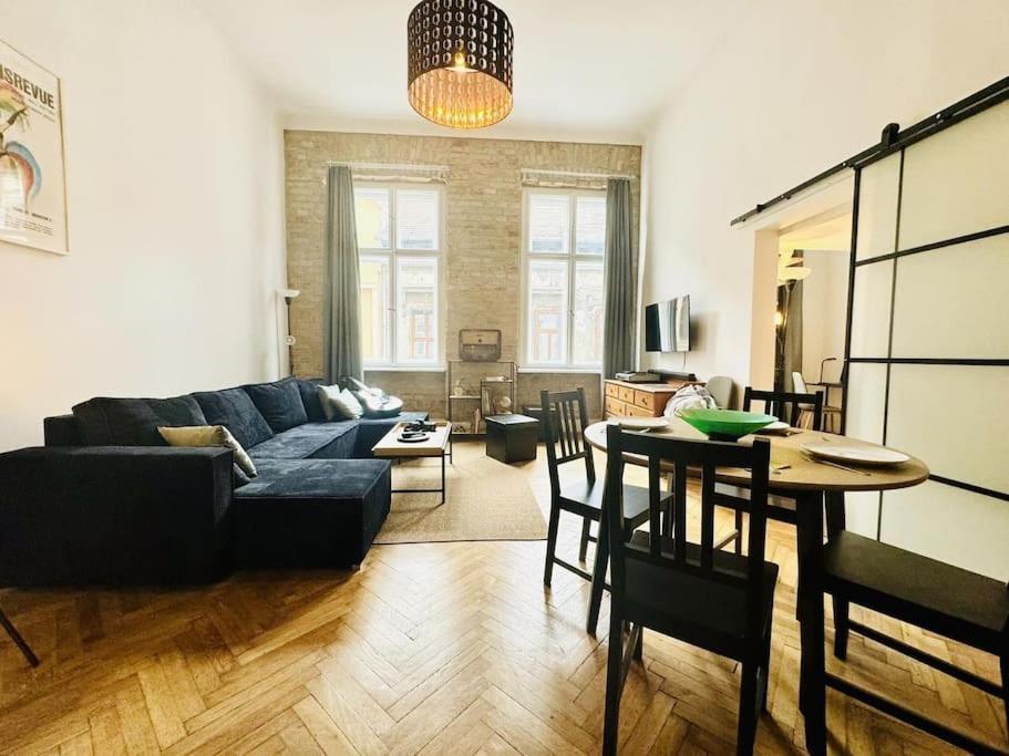 Apartment Corvin