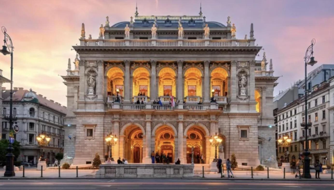 Budapestayz - Weiner Apartman *
