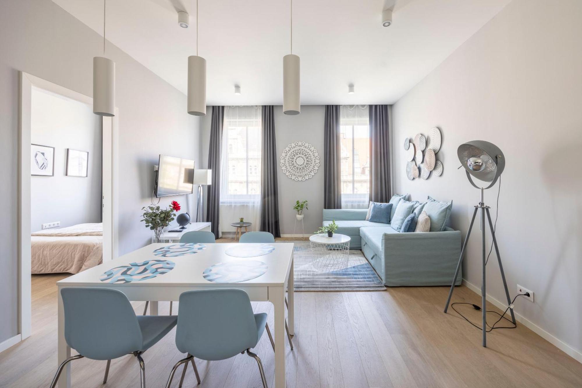 Stylish & Spacious By Prestige Homes Apartment Budapest