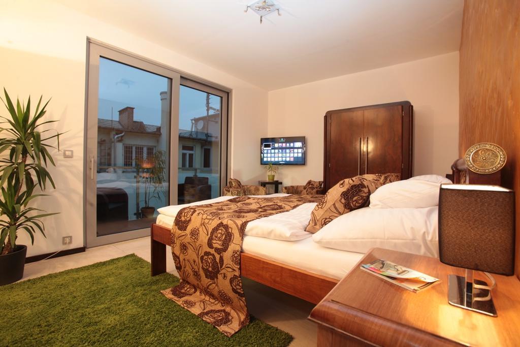 Parliament Penthouse Boutique Bed & Breakfast