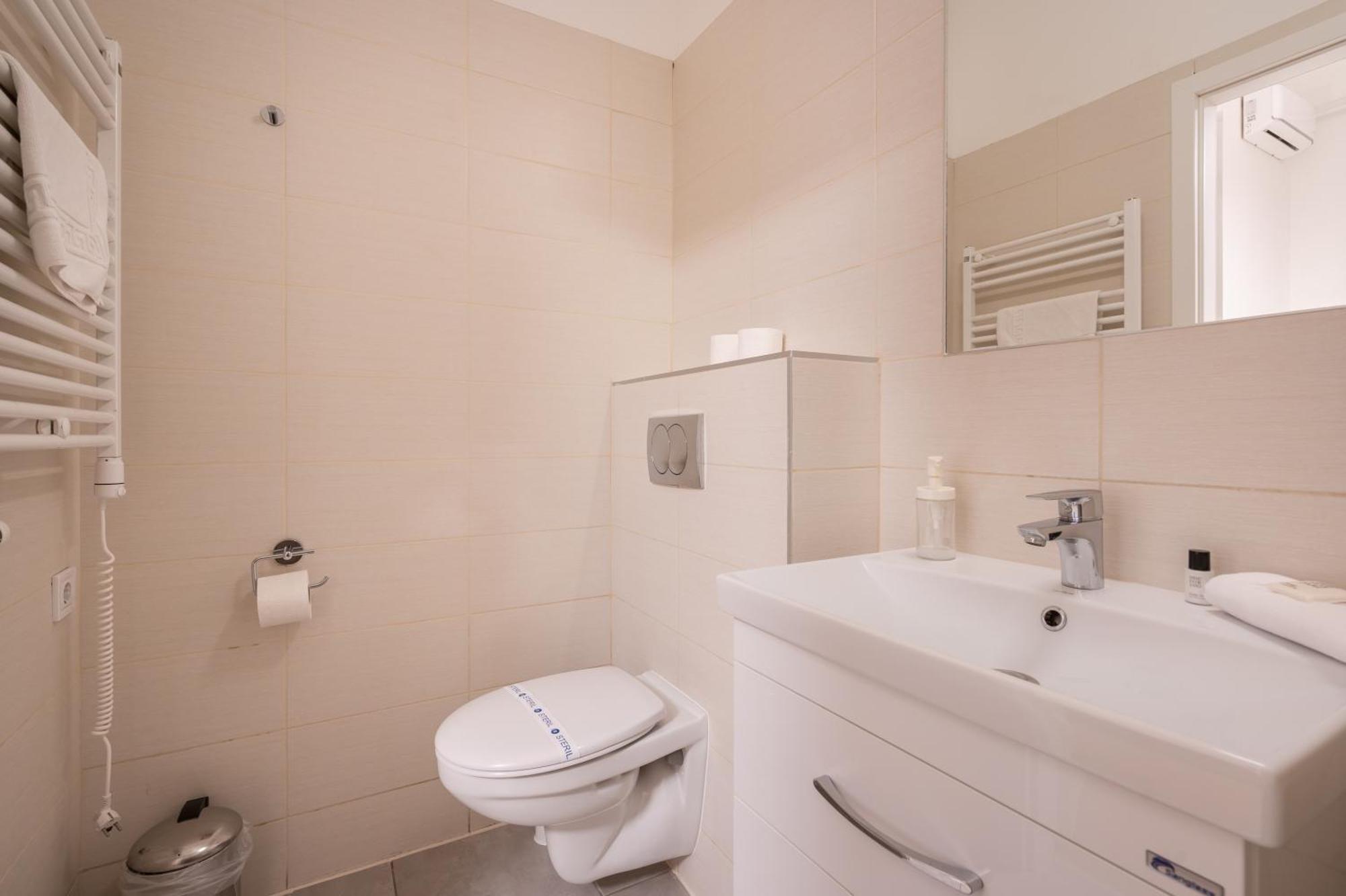 Klauzal Garden City Apartments- Studio K32 * Budapest