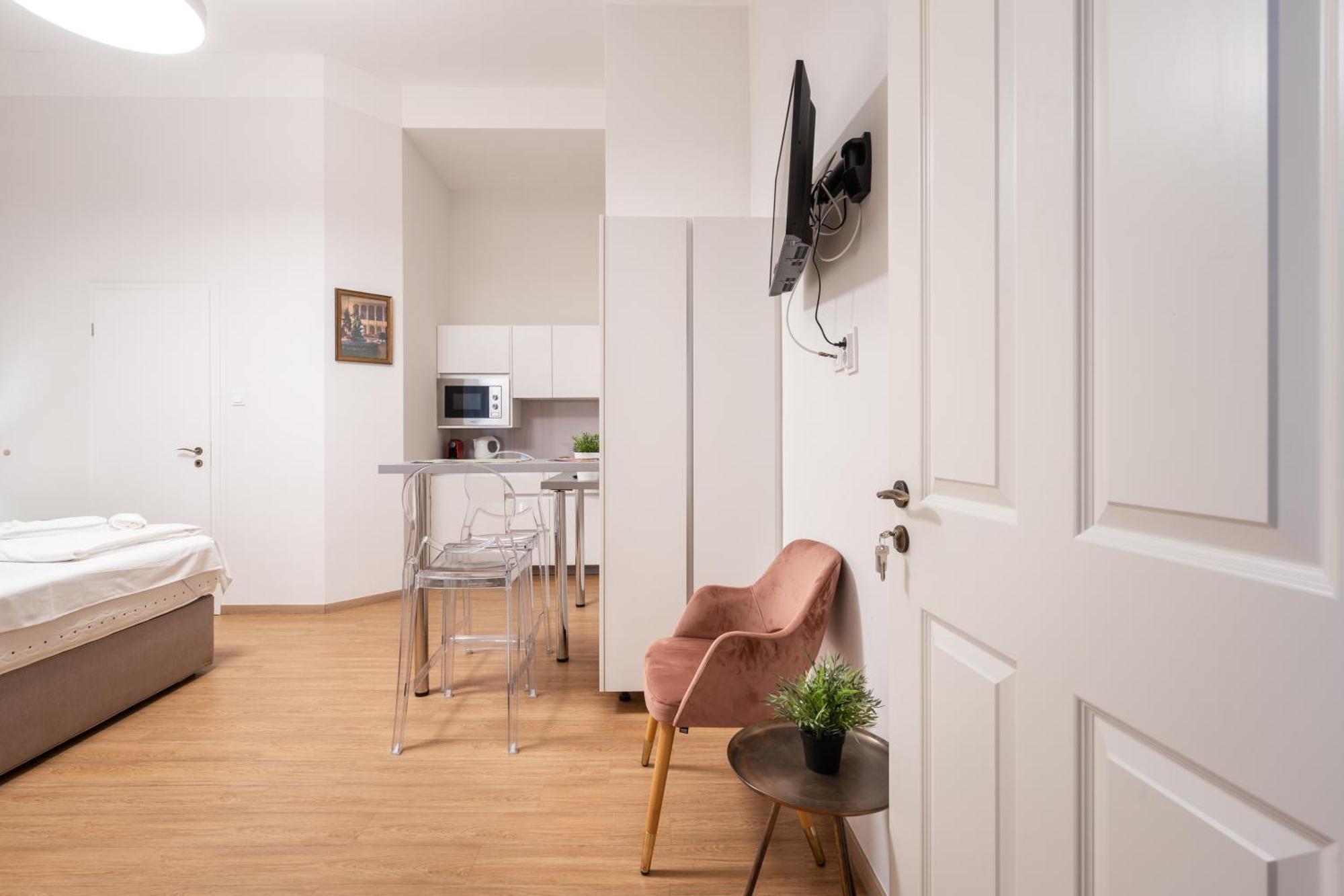 Klauzal Garden City Apartments- Studio K32 Apartment Budapest
