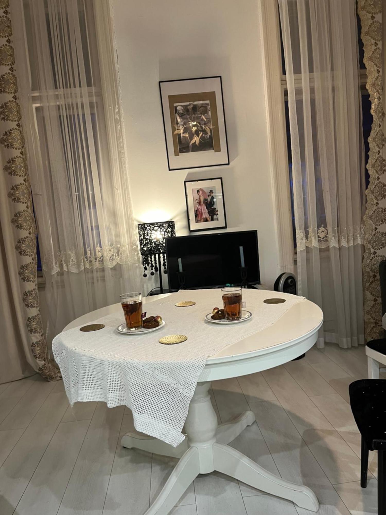 Apartment 4 You *